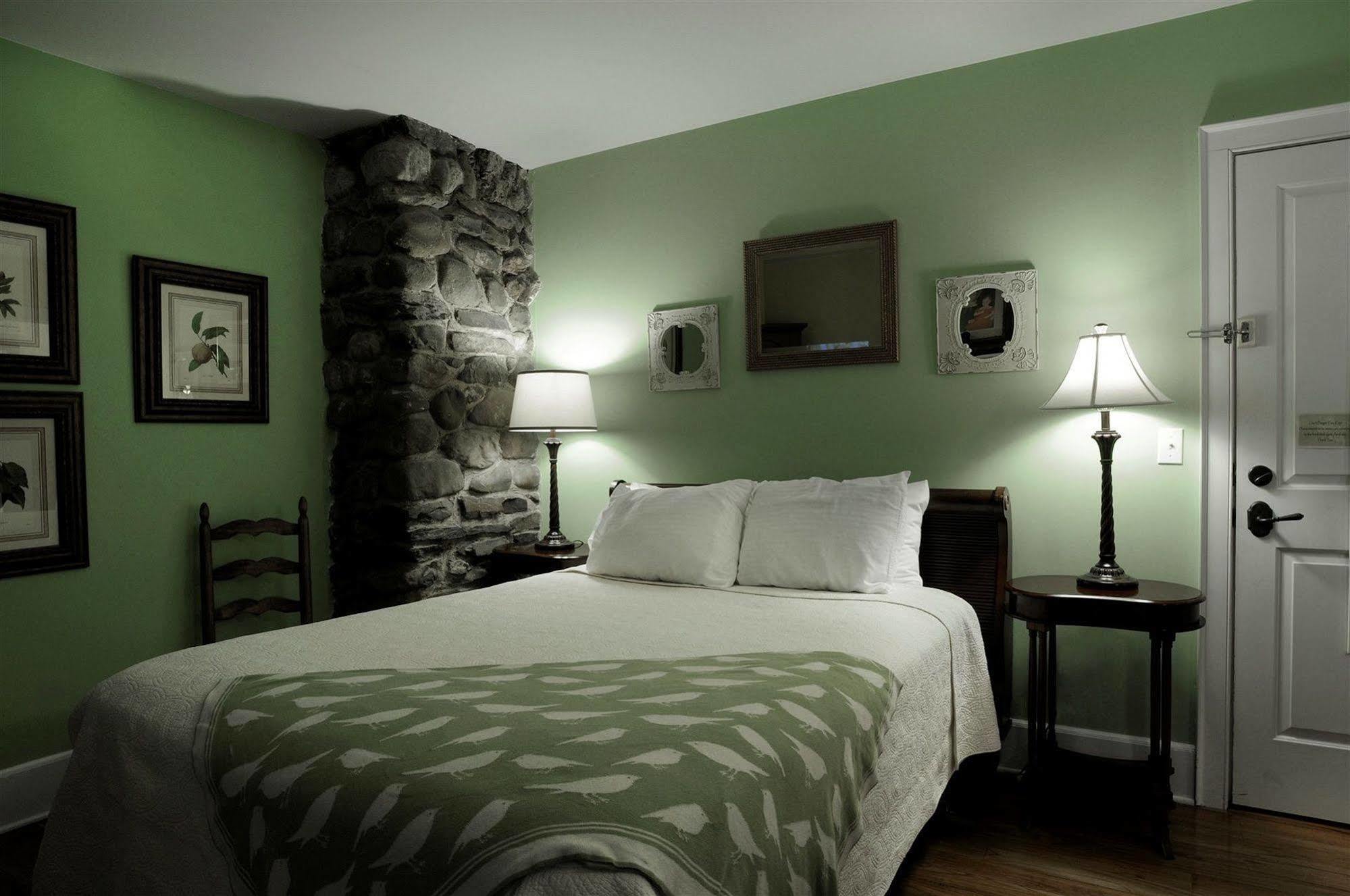 Buttermilk Falls Inn & Spa Milton Kültér fotó